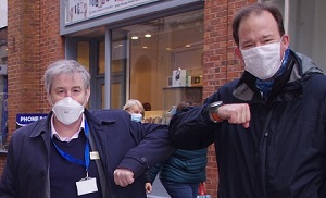Hereford MP visits Taurus vaccination site